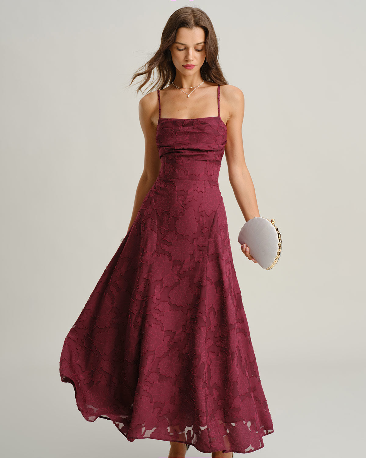 Vestido maxi de jacquard rojo vino de lujo